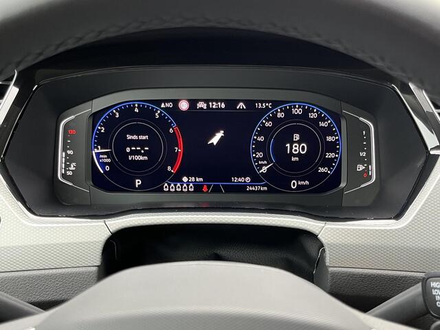 Volkswagen TOURAN 1.5 TSI Comfortline Business 7p | Navi/Adapt.Cruise/Clima/Camera/Privacy Glass/Apple CarPlay-Android Auto