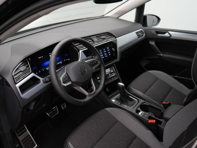 Volkswagen TOURAN 1.5 TSI 150 pk DSG Goal Edition 7 pers. | Trekhaak | IQ Light | Navigatie | Stoelverwarming | Parkeersensoren voor/achter