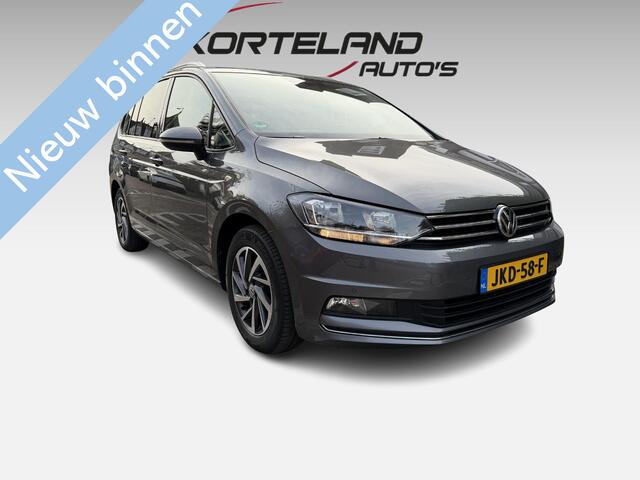 Volkswagen TOURAN 1.4 TSI Highline SOUND NAVI CARPLAY TREKHAAK