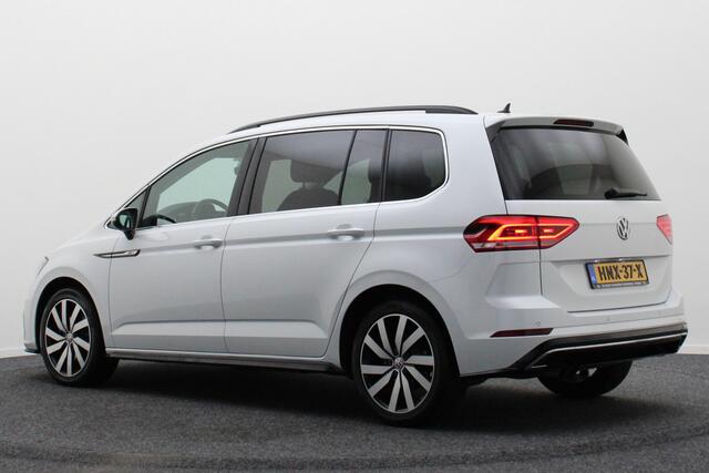 Volkswagen TOURAN 1.4 TSI DSG Highline Edition R-Line 7p Climate, ACC, Stuur/Stoel Verwarming, Apple Carplay, LED, Trekhaak, 18''