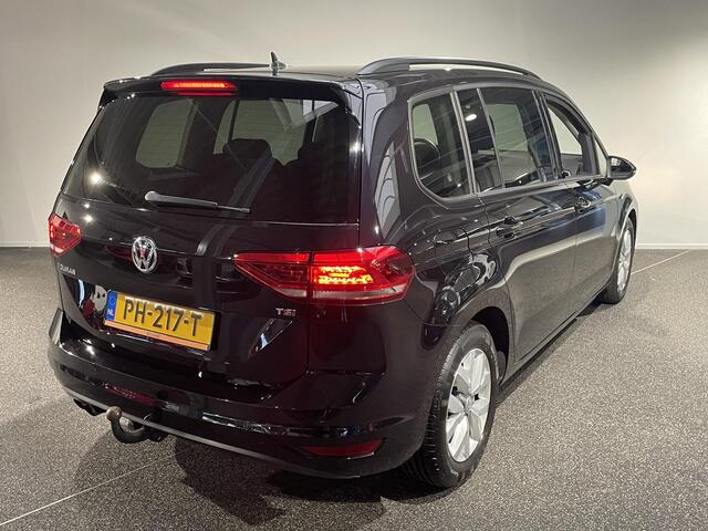 Volkswagen TOURAN 1.4 TSI Comfortline 7p Navigatie | Trekhaak | Climate controle | Camera