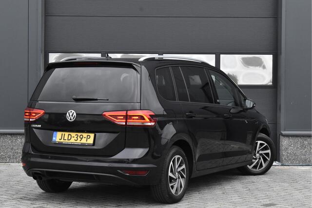 Volkswagen TOURAN 1.4 TSI Highline Sound 7p Pano - Trekhaak - Carplay - Cruise