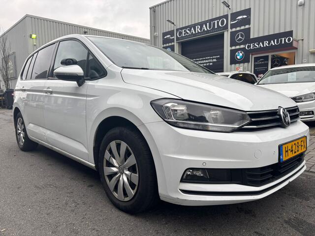 Volkswagen TOURAN 2.0 TDI AUTOMAAT / 174 DKM / HONDENWAGEN