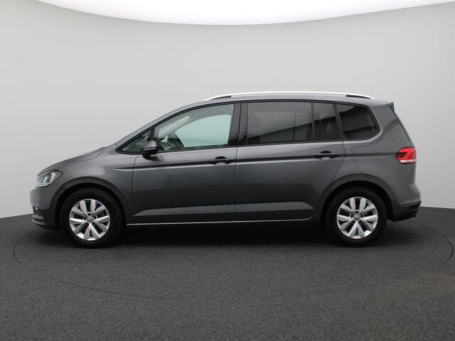 Volkswagen TOURAN 1.4 TSI Comfortline Business 150PK DSG Trekhaak, Navi, Side Assist, Elektr. Achterklep, Ergo comfort neersteek, Keyless, Adaptieve Cruise Controle, Stoelverwarming, 16" LM Velgen