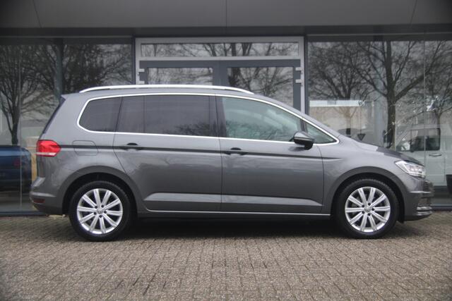 Volkswagen TOURAN 1.4 TSI Highline Business R | DSG | ACC | LED | 7 P |