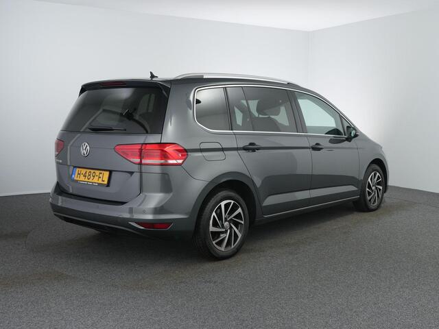 Volkswagen TOURAN 1.5 TSI Highline Business R 7p | Led | ACC | Alcantara | Carplay |