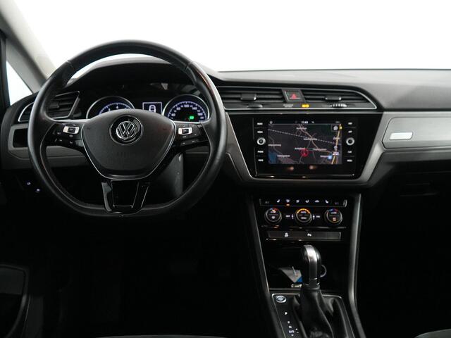 Volkswagen TOURAN 1.5 TSI Highline Business R 7p | Led | ACC | Alcantara | Carplay |