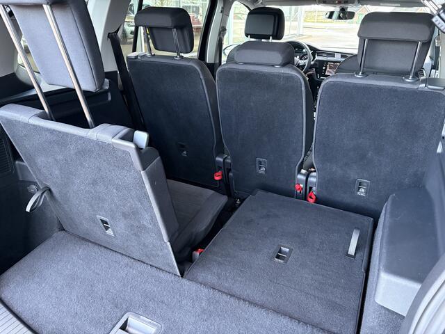 Volkswagen TOURAN 1.5 TSi 150pk Highline 7-persoons NAVI/CARPLAY/CLIMA/ADAPT/CRUISE/PDC