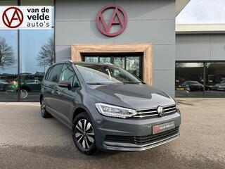volkswagen-touran-1.5-tsi-150pk-dsg