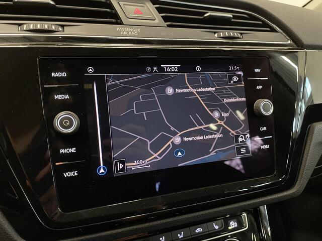 Volkswagen TOURAN 1.5 TSI DSG Highline | Navigatie | Parkeersensoren | Cruise Control | Blind Spot Assist | Stoelverwarming | ErgoActive stoelen | Climate Control