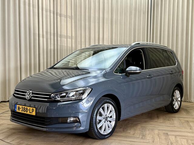 Volkswagen TOURAN 1.5 TSI Comfortline Business 7p Uitklapbare Trekhaak / Camera / LED / Adapt. Cruise / Stoelverwarming / Navigatie / PDC V&A / 17'' LMV