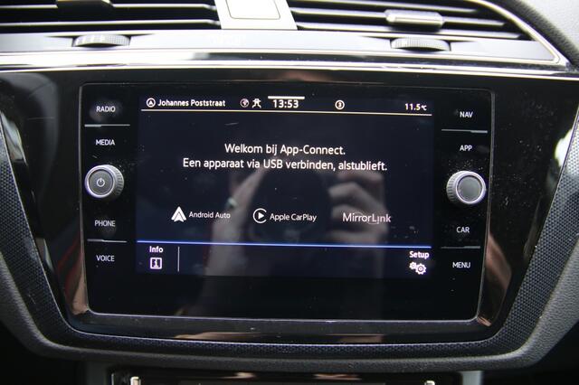 Volkswagen TOURAN United | 7-Persoons | Apple carplay | Trekhaak |