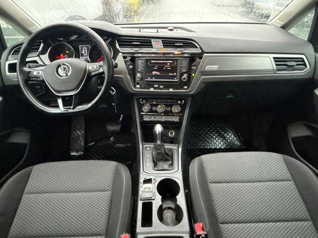 Volkswagen TOURAN 2.0 TDI SCR AUTOMAAT / DEALER ONDERHOUDEN