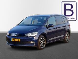 volkswagen-touran-1.5-tsi-highline-