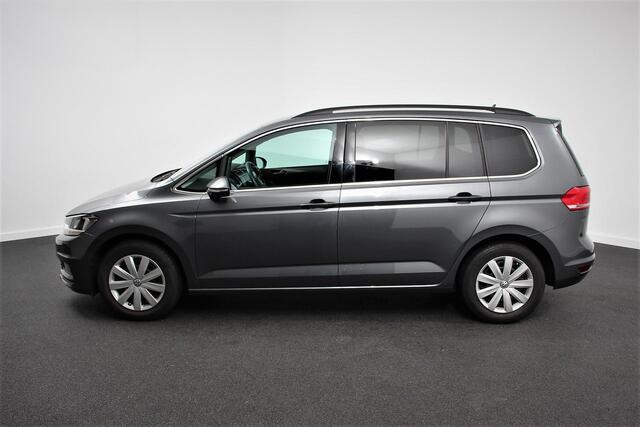 Volkswagen TOURAN 1.5 TSI 150pk DSG Comfortline 7p | Navigatie | Apple Carplay/Android Auto | Climate Control | Cruise Control Adaptive | Stoelverwarming | Parkeer sensoren