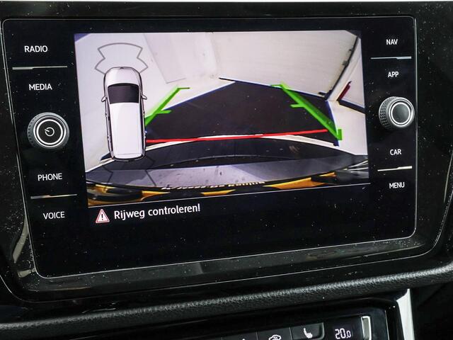 Volkswagen TOURAN 1.4 TSI 150pk DSG Highline 7p · Camera · Keyless · Massagefunctie Bestuurder · Stoelverwarming · ACC · Apple/Android Car Play · Navigatie ·