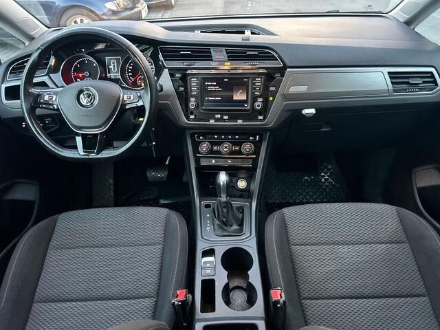 Volkswagen TOURAN 2.0 TDI SCR AUTOMAAT / DEALER ONDERHOUDEN