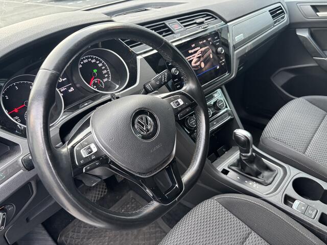 Volkswagen TOURAN 2.0 TDI SCR AUTOMAAT / DEALERONDERHOUDEN