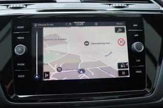 volkswagen-touran-1.5-tsi-150pk-aut