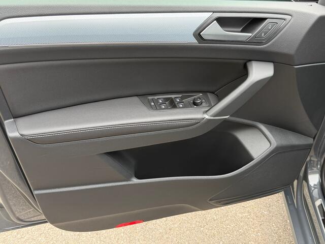 Volkswagen TOURAN 1.5 TSI 150pk Comfortline GOAL 7-persoons | Camera | Elek. klep | Navi | Rijklaar incl. garantie