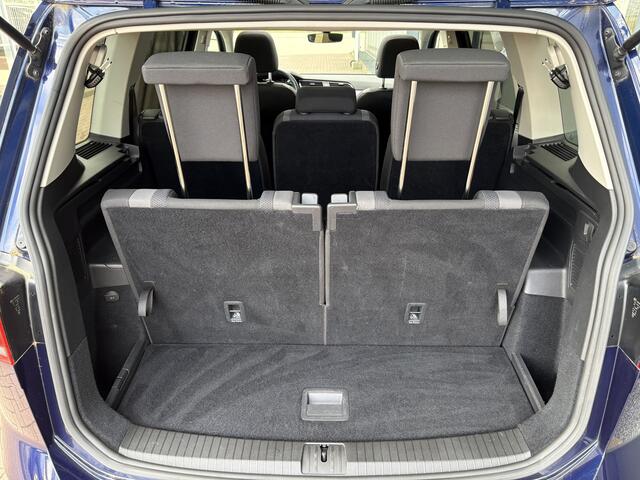 Volkswagen TOURAN 1.5 TSi 150pk DSG Comfortline Bns 7-persoons SCHUIFDAK/NAVI/CARPLAY/ADAPT.CRUISE/PDC/WINTERPACK