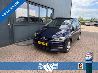 volkswagen-touran-1.5-tsi-150pk-dsg