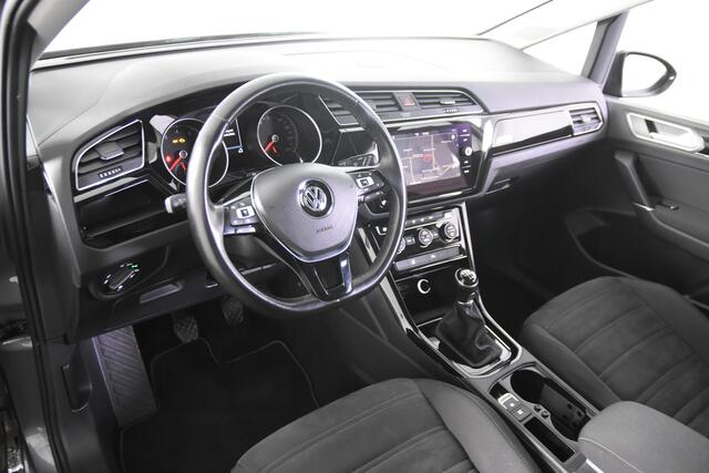 Volkswagen TOURAN 1.0 TSI Highline *1ste Eigenaar*Leer*Trekhaak*PDC*