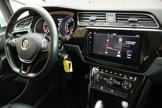 Volkswagen TOURAN 1.4 TSI 150pk DSG Comfortline Bsns 7Pers. Leder Stoelverwarming Panoramadak Navigatie