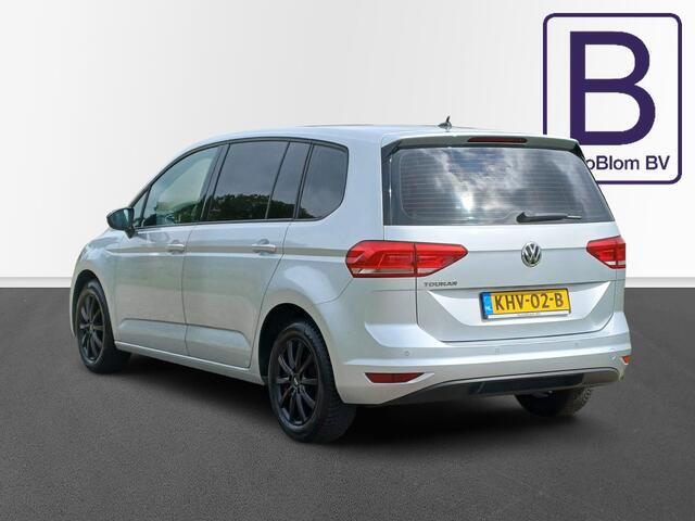 Volkswagen TOURAN 1.2 TSI Comfortline 7-Pers. /Clima v+a/Trekh./Navi/Cruise/Parkeerh./16"/