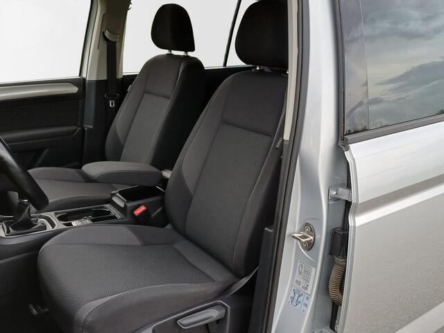 Volkswagen TOURAN 1.2 TSI Comfortline 7-Pers. /Goed onderhouden!/Clima/Cruise/Carplay/