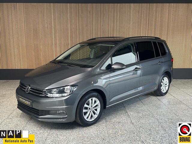 Volkswagen TOURAN 1.5 TSI Comfortline 7p NL auto | Trekhaak | Camera | ACC