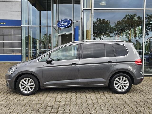 Volkswagen TOURAN 1.4 TSI Highline Business R 7p 150 pk automaat | Alcantara leder | Elekt. bedienbare achterklep | Adaptive cruise control | PDC v+a | 7-persoons | Perfect onderhouden!