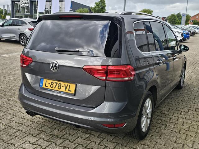 Volkswagen TOURAN 1.4 TSI Highline Business R 7p 150 pk automaat | Alcantara leder | Elekt. bedienbare achterklep | Adaptive cruise control | PDC v+a | 7-persoons | Perfect onderhouden!