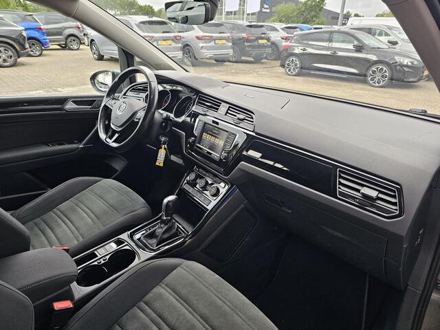 Volkswagen TOURAN 1.4 TSI Highline Business R 7p 150 pk automaat | Alcantara leder | Elekt. bedienbare achterklep | Adaptive cruise control | PDC v+a | 7-persoons | Perfect onderhouden!