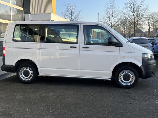 Volkswagen TRANSPORTER Kombi 8-persoons 2.0 TDI DSG Automaat L1H1 BTW en BPM vrij Airco Cruise control Trekhaak PDC 1e eigenaar Euro 5 Personenbus Kombi Combi Tourer Groepsvervoer Peronenvervoer