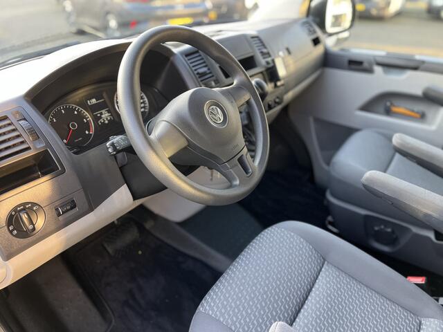 Volkswagen TRANSPORTER Kombi 8-persoons 2.0 TDI DSG Automaat L1H1 BTW en BPM vrij Airco Cruise control Trekhaak PDC 1e eigenaar Euro 5 Personenbus Kombi Combi Tourer Groepsvervoer Peronenvervoer