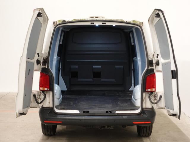 Volkswagen TRANSPORTER 110pk L2H1 Executive 2x Schuifdeur Navigatie Cruisecontrol Airco