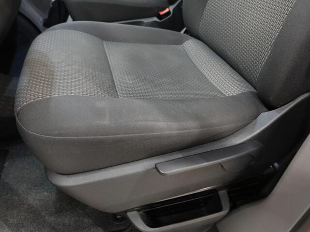 Volkswagen TRANSPORTER 110pk L2H1 Executive 2x Schuifdeur Navigatie Cruisecontrol Airco