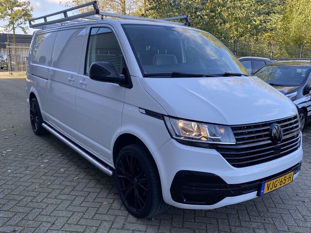 Volkswagen TRANSPORTER 2.0 TDI L2H1 28 | Camera | Apple Carplay | Prijs ex btw |