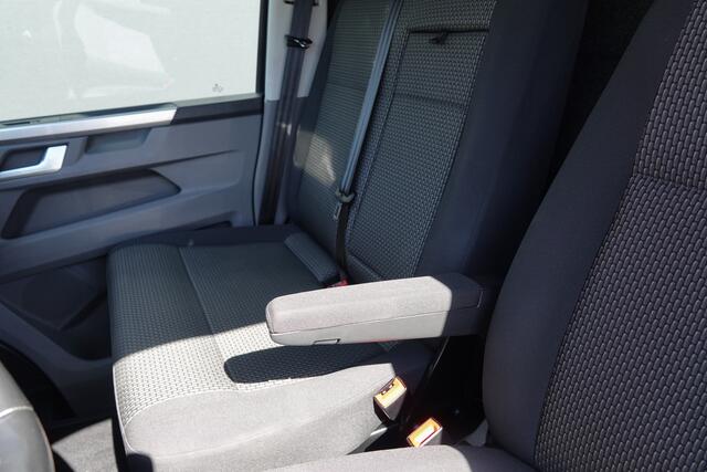 Volkswagen TRANSPORTER L2H1 2.0Tdi 150Pk DSG7 | Bulli | 2xSchuifdeur | Virtual Cockpit | Achteruitrijcamera | Trekhaak | 17''