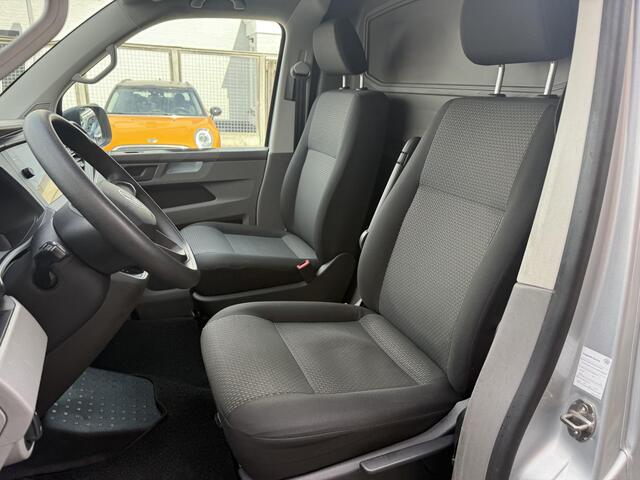Volkswagen TRANSPORTER 2.0 TDI L2H1 Automaat 28 Bulli