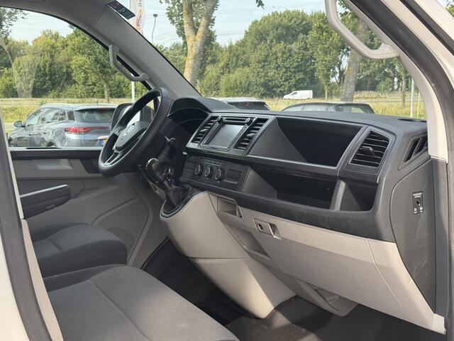 Volkswagen TRANSPORTER 2.0 TDI L2H1 Comfortline | NL-auto | Airco | Cruisec. | Trekhaak | Sidebars