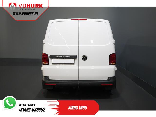 Volkswagen TRANSPORTER Volkswagen Transporter T6.1 2.0 TDI 150 pk DSG Aut. L2 2x Schuifdeur/ LED/ Stoelverw./ Standkachel/ Carplay/ 2.5t Trekverm.