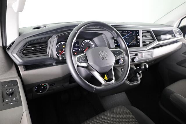 Volkswagen TRANSPORTER 2.0 TDI L2H1 28 Comfortline 110 pk | Verlengde garantie | Navigatie| Lederen stuurwiel | Trekhaak | Parkeersensoren achter | Cruise control | Apple Carplay/Android Auto |