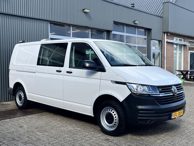 Volkswagen TRANSPORTER 2.0 TDI L2H1 DC 4Motion 4x4 Airco Cruise controle Telefoonverbinding Camera Stuurwielbediening Trekhaak 2500kg trekgewicht Werkverlichting Euro 6 Bpm vrij voor particulier gebruik!!