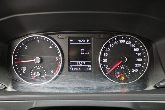 Volkswagen TRANSPORTER 2.0 TDI L2H1 DC Highline