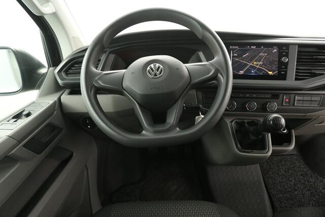 Volkswagen TRANSPORTER 2.0 TDI L2H1 | Airco | Cruise | Carplay | Navigatie | PDC | 3 Persoons | Trekhaak