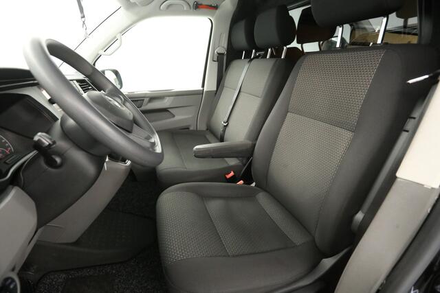 Volkswagen TRANSPORTER 2.0 TDI L2H1 | Airco | Cruise | Carplay | Navigatie | PDC | 3 Persoons | Trekhaak