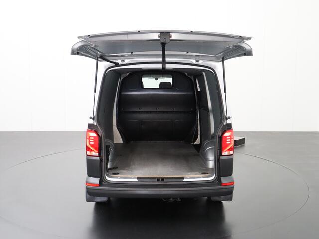 Volkswagen TRANSPORTER 2.0TDI 150PK DSG Automaat | Navigatie | Camera | Airco | Cruise | 3-Persoons