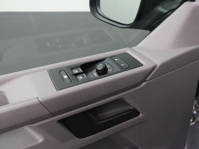 Volkswagen TRANSPORTER 2.0TDI 150PK DSG Automaat | Navigatie | Camera | Airco | Cruise | 3-Persoons